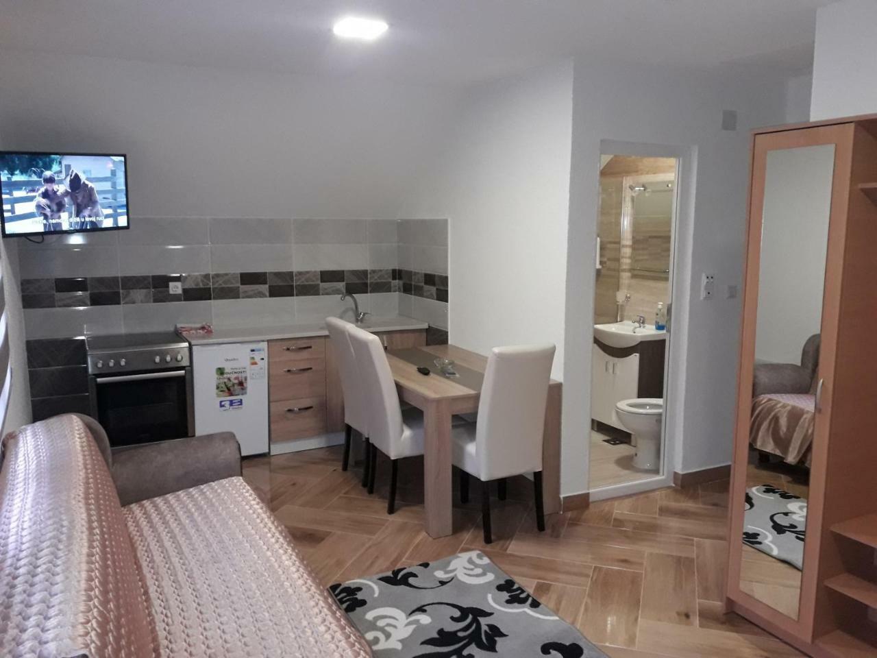 Vuceljic Rooms Andrijevica 外观 照片